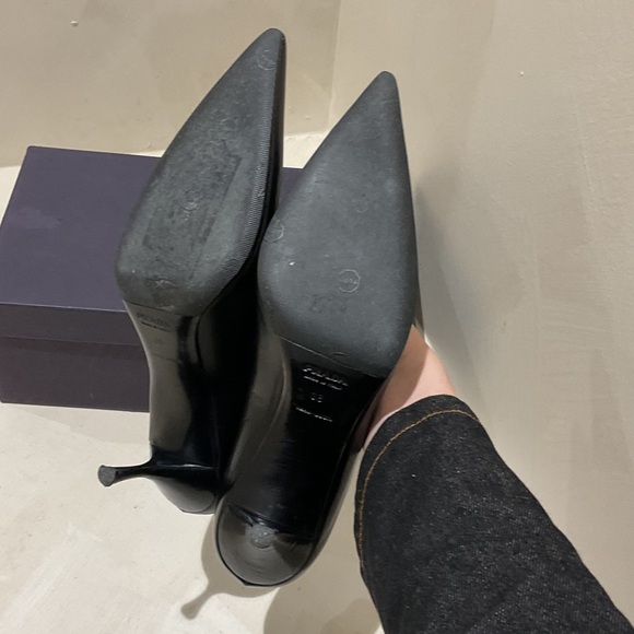 Prada Classic Black Women's Heels - Picture 2 of 5